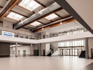 EXPO-Krakow-lobby-5.jpg
