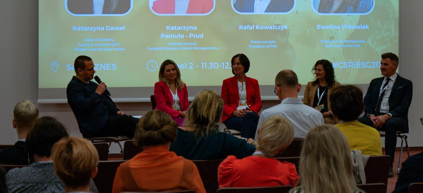 CSR i ESG foto 4.jpg